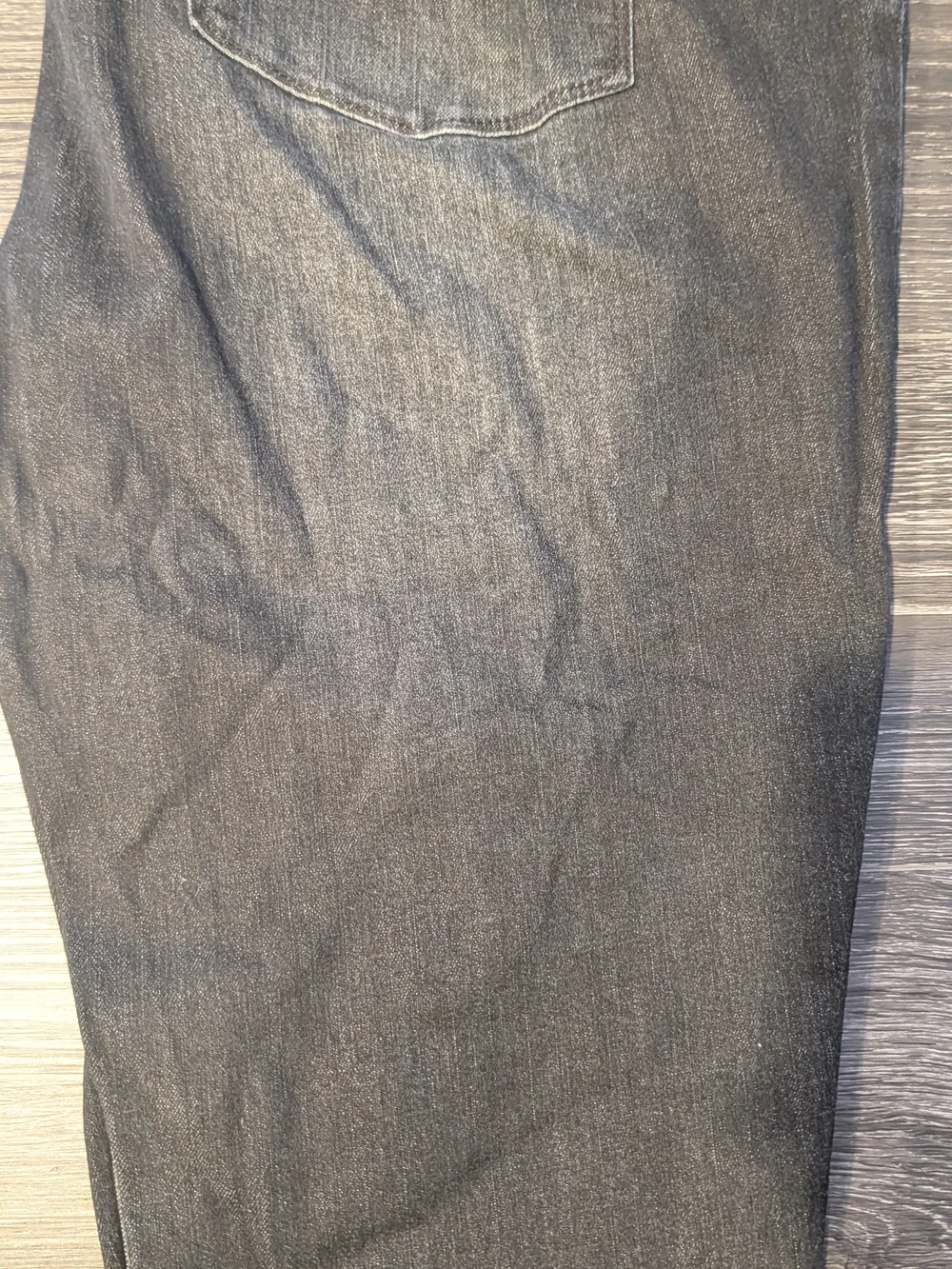 Hybrid & company Women’s Distressed Black Jeans